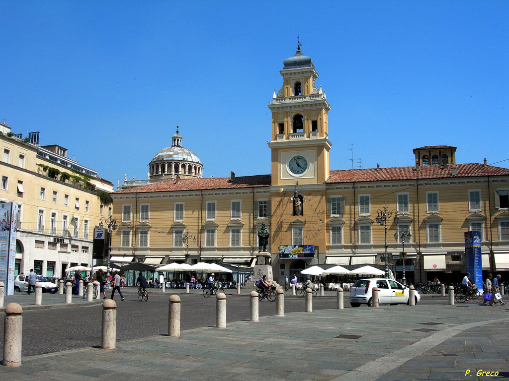 Piazza Garibaldi Parma 