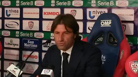 Calcio: l'allenatore del Cagliari Massimo Rastelli