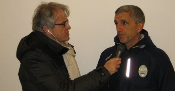 Alessandro Sovrani (a sinistra) intervista l'allenatore della Spal Massimo Gadda dicembre 2013