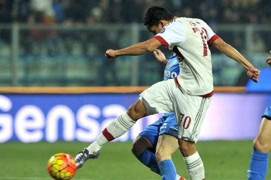 Empoli-Milan, l'esecuzione di Bacca per lo 0-1