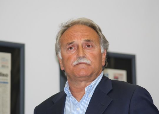 Fabrizio Larini (63 anni) è il nuovo DS della Ternana. Per molto tempo, ha lavorato nella vecchia società sportiva del Parma.