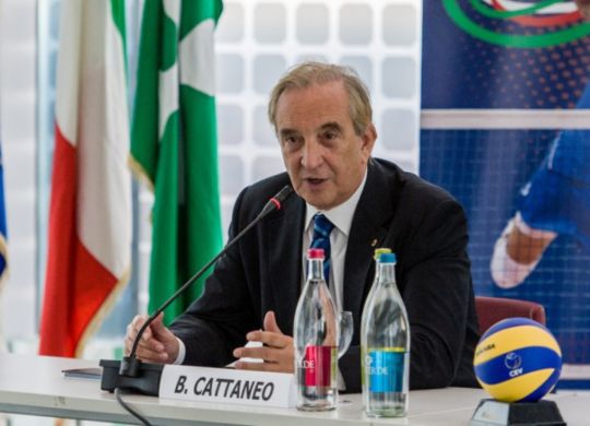 Bruno Cattaneo è il nuovo presidente Fipav (oasport.it)