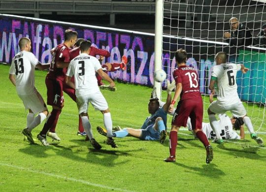 Il gol di Litteri per il 2-1 fra Cittadella e Venezia (nuovavenezia.gelocal.it)