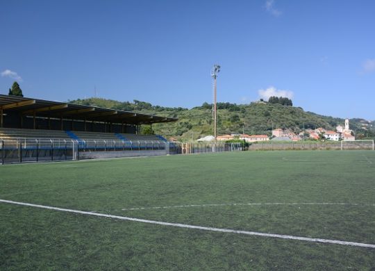 Lo stadio comunale Faraggiana ad Albissola Marina (albissola2010.it)