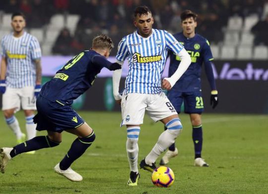 Spal's Mohamed Fares (R) and Udinese's Jens Larsen in action during the Italian Serie A soccer match S.P.A.L. vs Udinese Calcio at the Paolo Mazza stadium in Ferrara, Italy, 26 December 2018.
ANSA/ELISABETTA BARACCHI